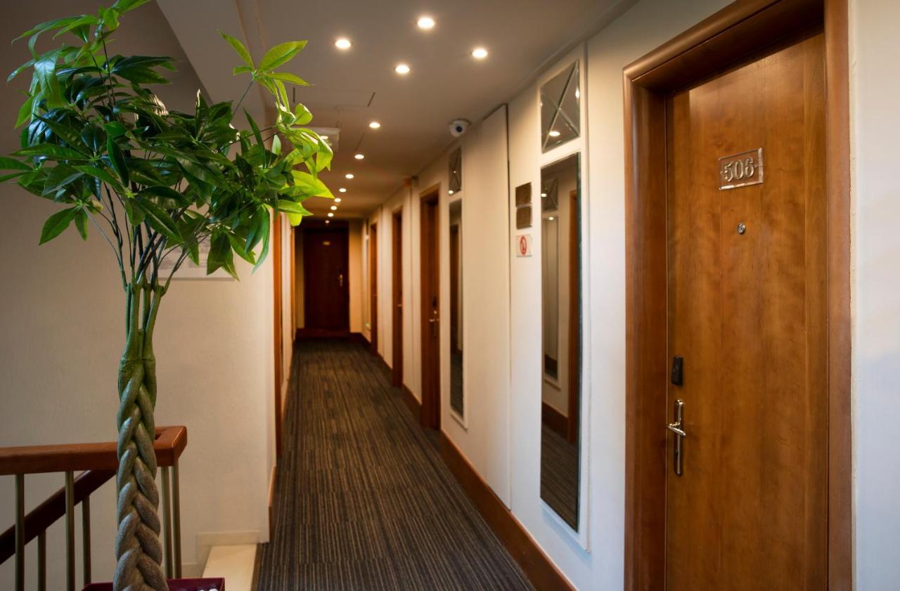 Ilisia Hotel เอเธนส์ ภายนอก รูปภาพ