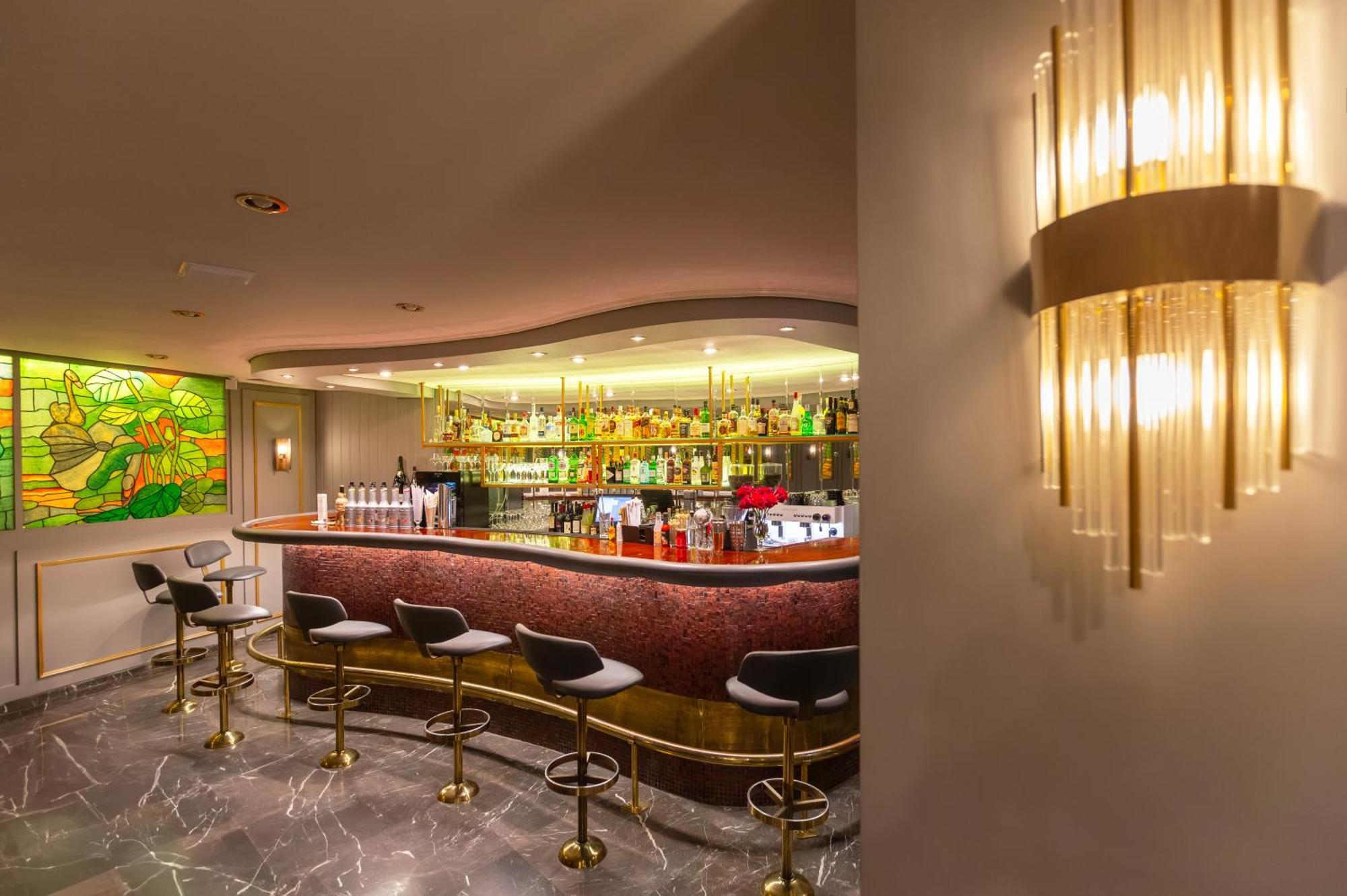 Ilisia Hotel เอเธนส์ ภายนอก รูปภาพ