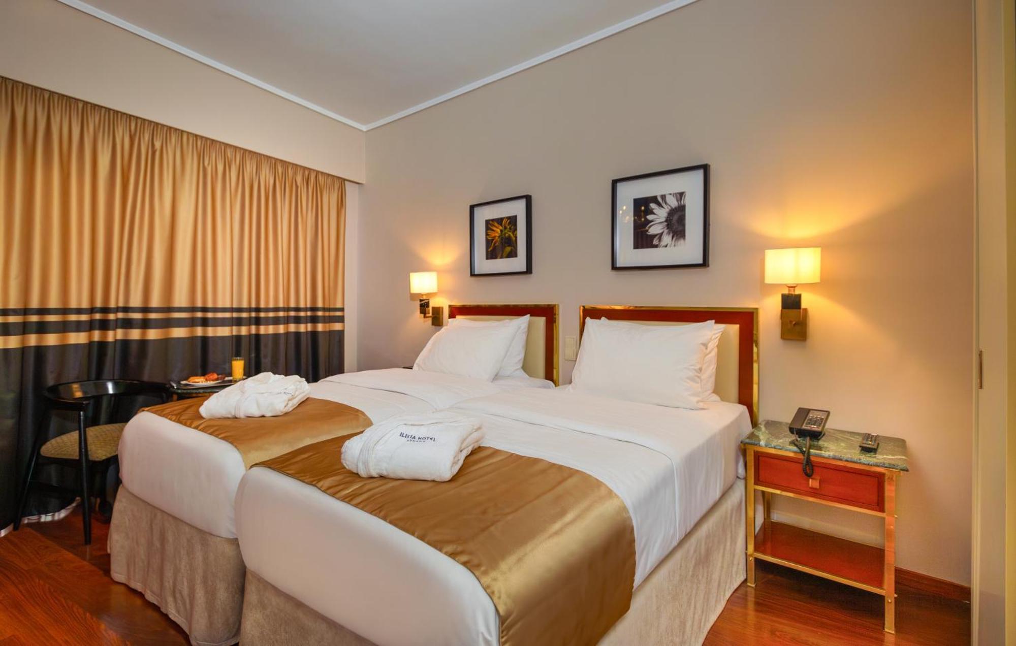 Ilisia Hotel เอเธนส์ ภายนอก รูปภาพ