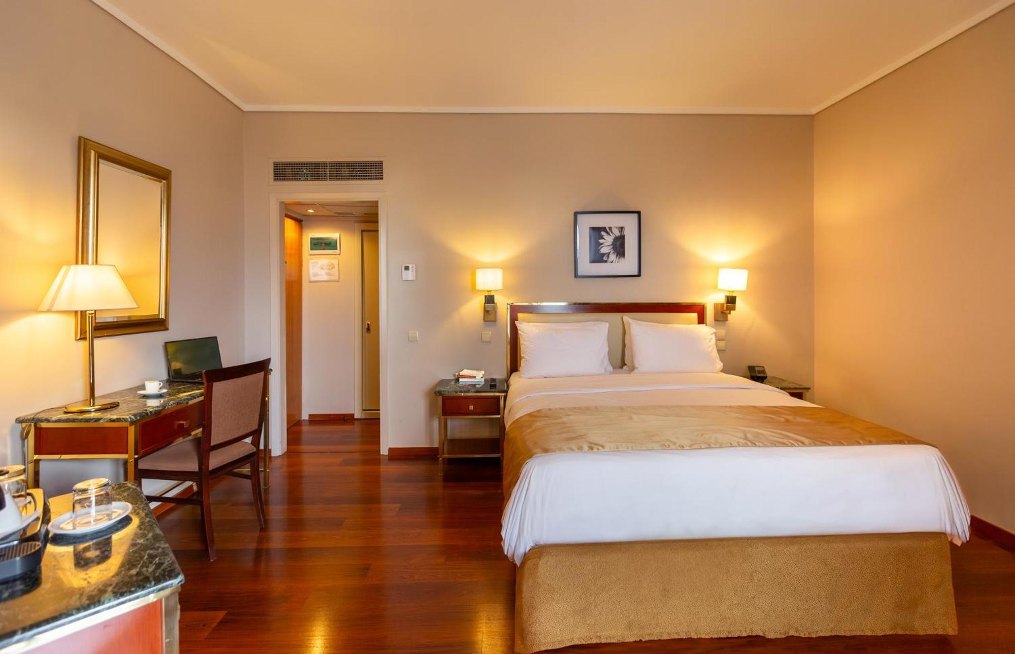 Ilisia Hotel เอเธนส์ ภายนอก รูปภาพ