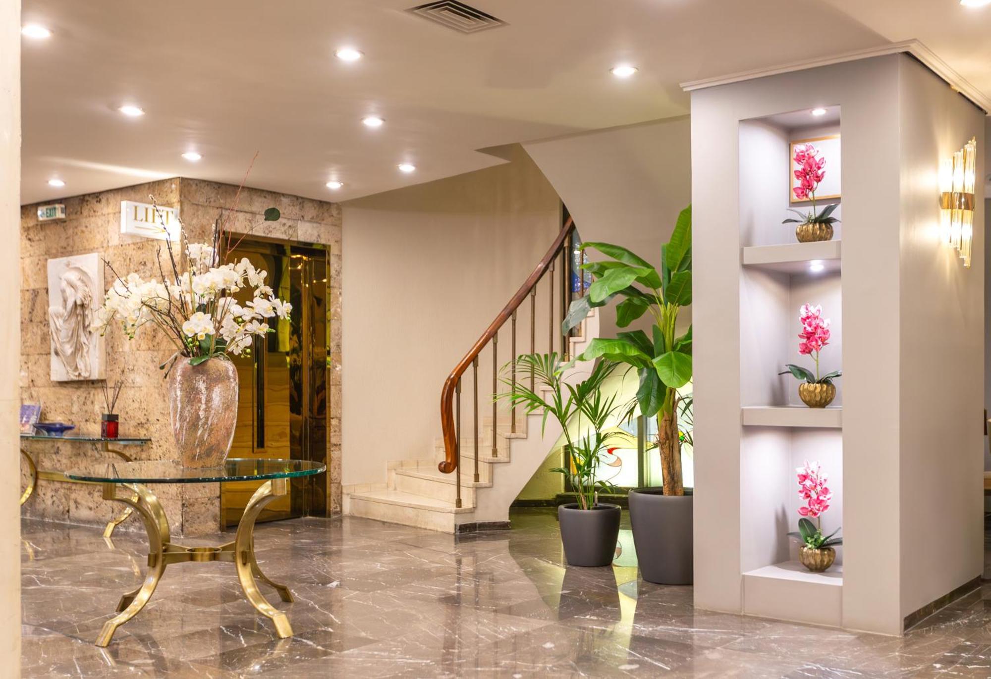 Ilisia Hotel เอเธนส์ ภายนอก รูปภาพ