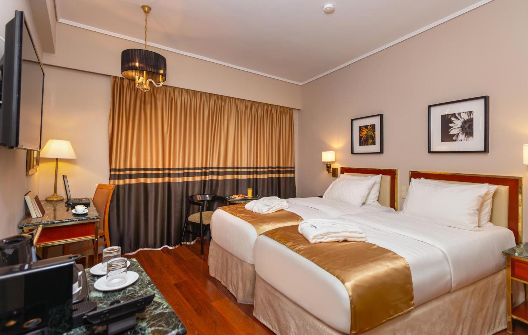 Ilisia Hotel เอเธนส์ ภายนอก รูปภาพ